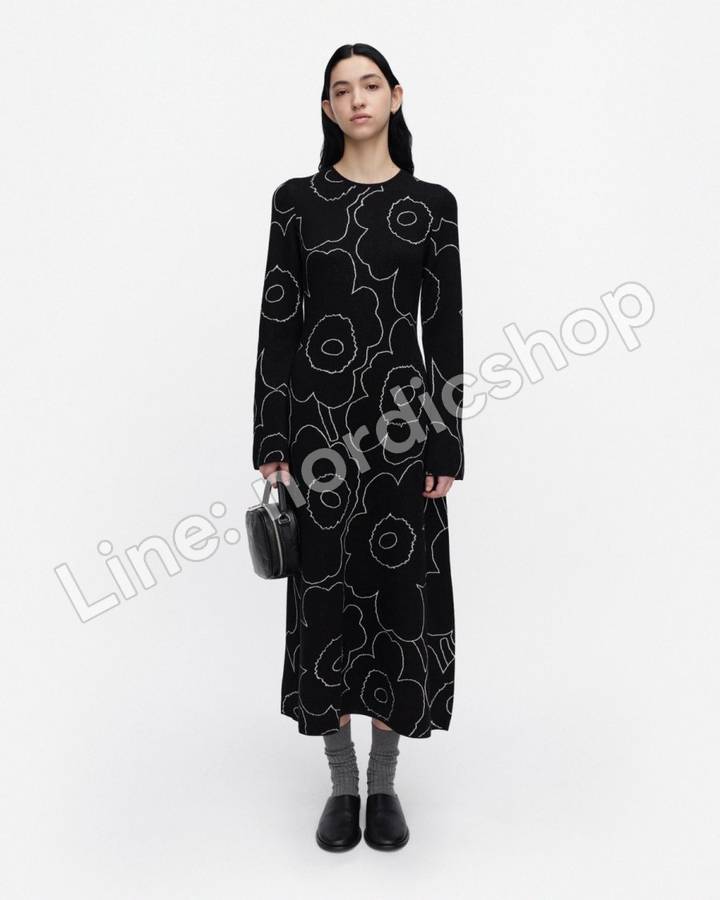 Marimekko Takaisin Piirto Unikko 針織洋裝・黑色、米白