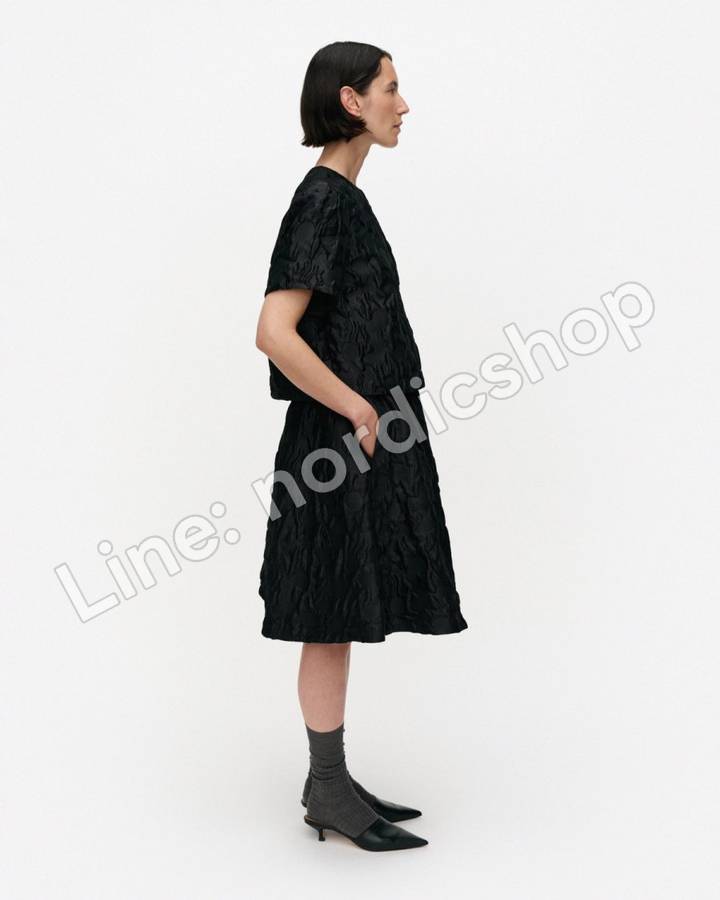 Marimekko Pakkanen Lossi 上衣・黑色（4）