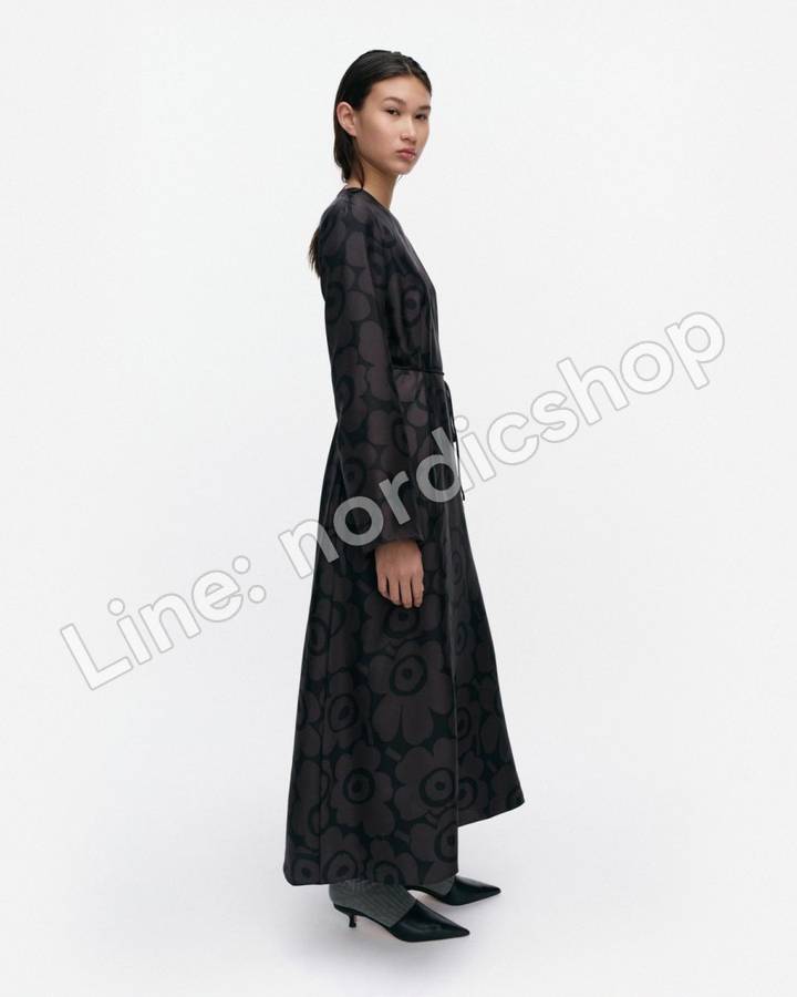 Marimekko Keskenään Unikko 絲質洋裝・黑色、深灰（2）