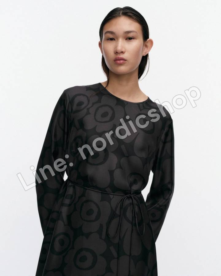Marimekko Keskenään Unikko 絲質洋裝・黑色、深灰（4）