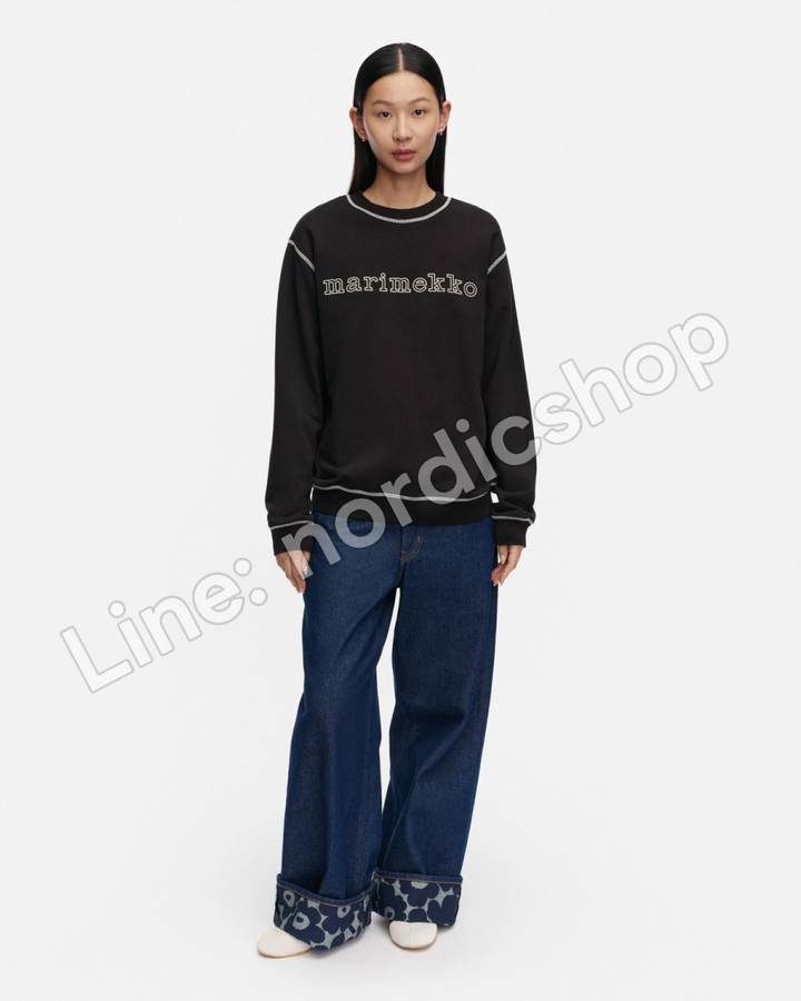 Marimekko Lotjata Logo Placement Kioski 大學T・黑色、米白（2）