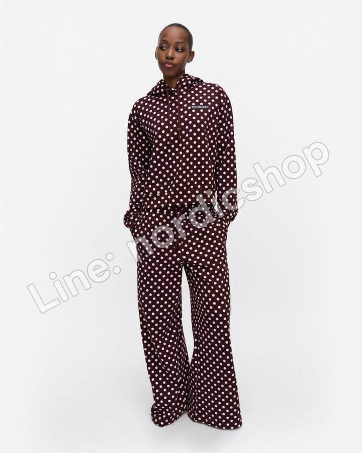 Marimekko Mieta Pallo Kioski 大學T・酒紅、米白