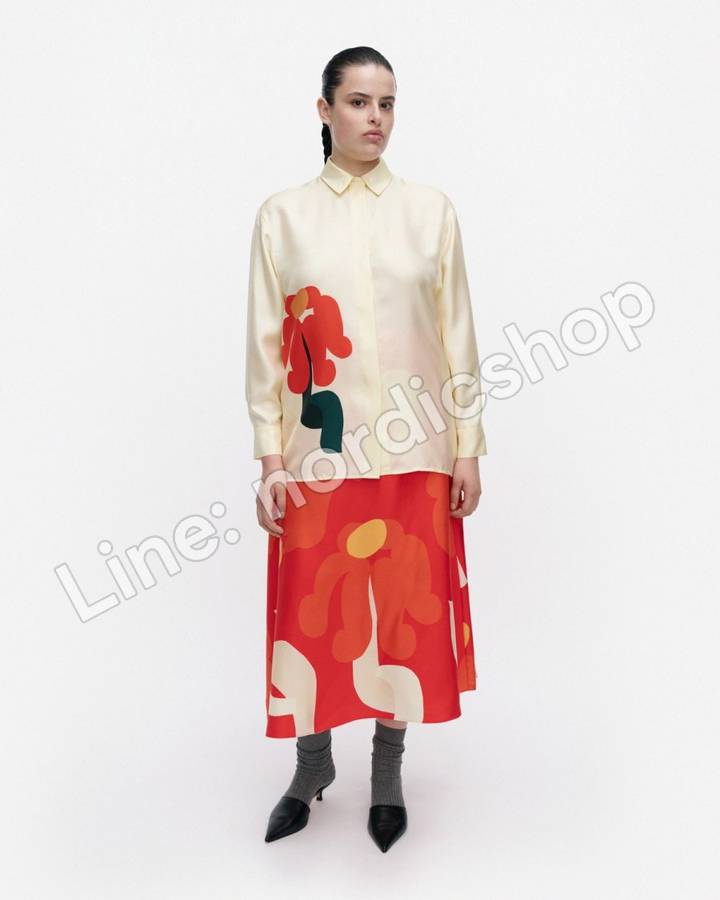 Marimekko Koostumus Kukkahattu 絲質裙・紅色、淺黃、米色