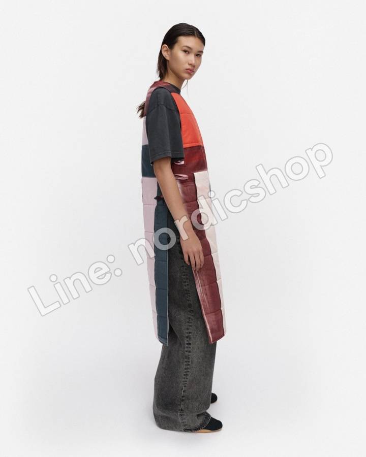 Marimekko Salmi Rutsjebane 洋裝・深藍、紅色、粉紅（3）
