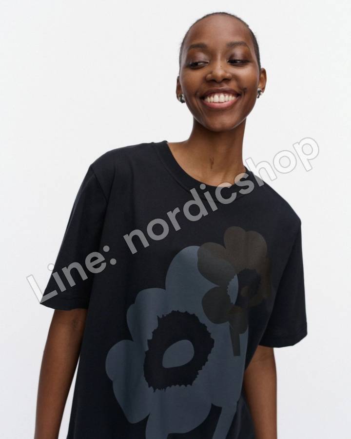 Marimekko Embla Unikko Placement Kioski T恤・黑色、灰色、深棕（4）