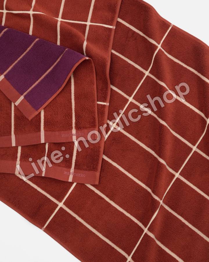 Marimekko Tiiliskivi 浴巾 70x150 cm・磚紅、李子紫、乾草綠（3）