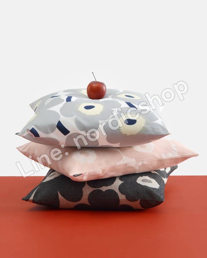 Marimekko Pieni Unikko 抱枕套 47x47 cm・亮粉紅(2)