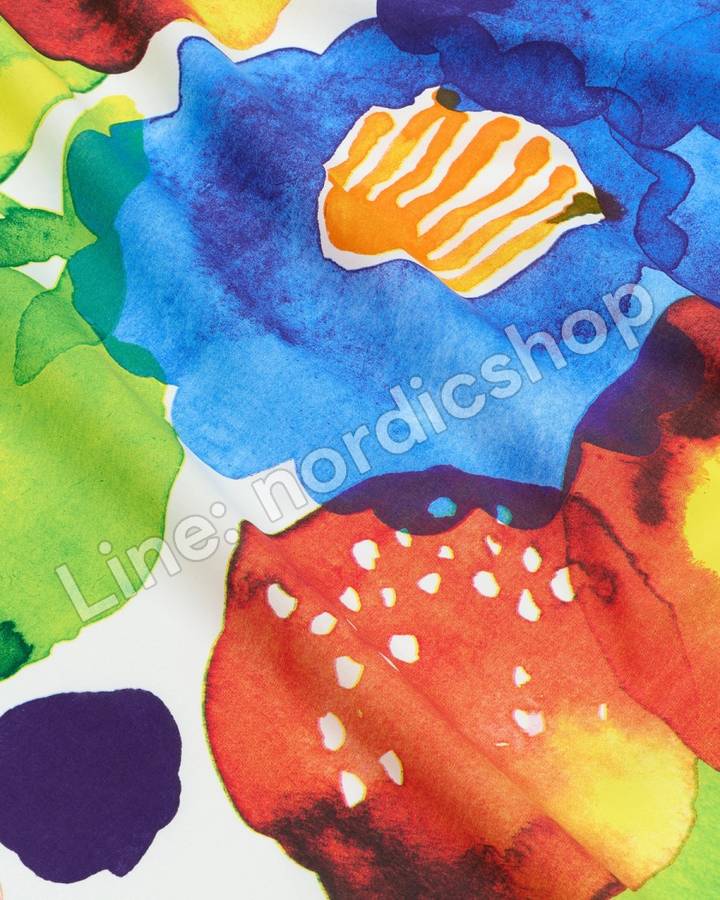 Marimekko Juhannustaika 棉布・白色、藍色、綠色、紅色(2)