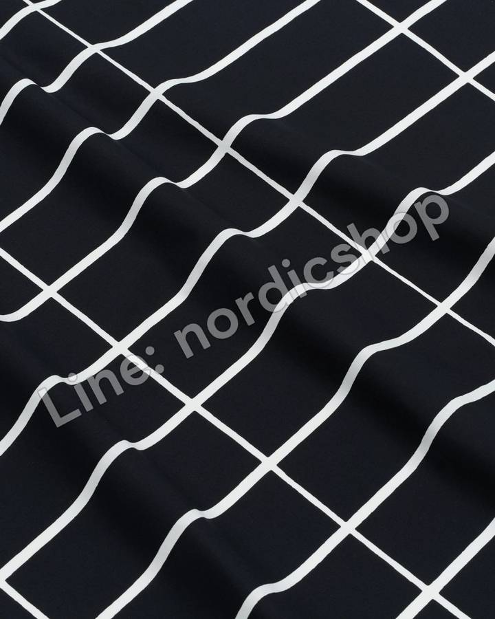 Marimekko Tiiliskivi 棉布・黑色、白色