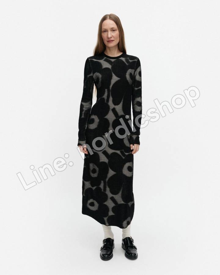 Marimekko Laatia Unikko 針織洋裝・黑色、粉紅